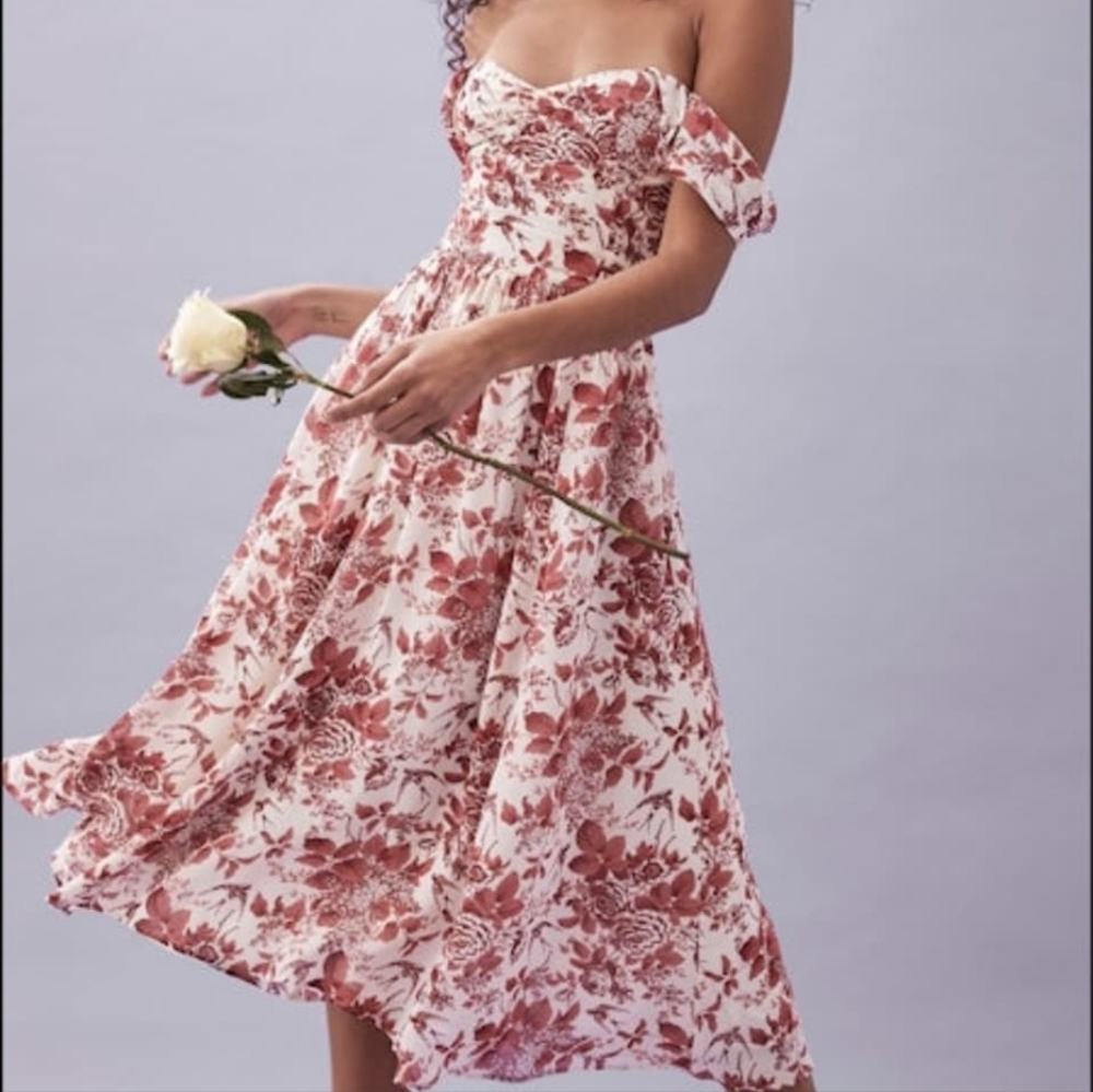 Reformation Violet Dress - auburn red and white floral print - Brand New Nwt
